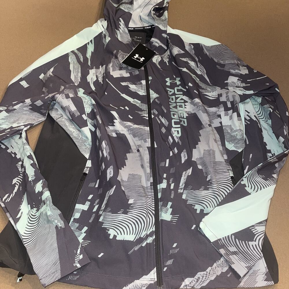 Under Armour women's Outrun The Storm II Jacket 1365647 size large